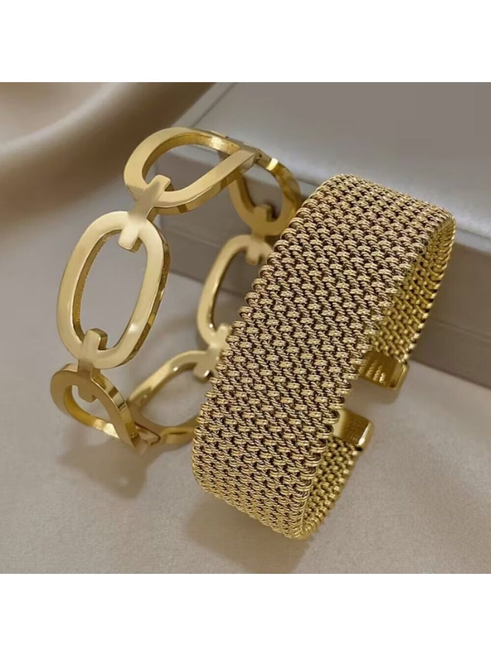 2pcs Elegant 316L Stainless Steel Bracelet Set - Fashionable Hollow Ring Design
